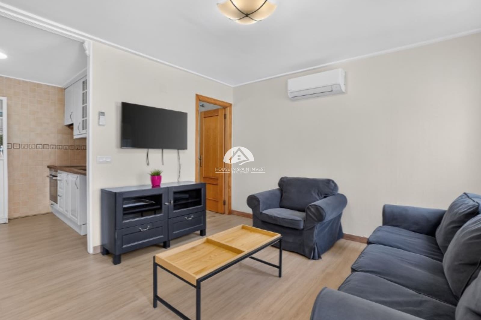 3 soveværelse Byhus til salg i Torrevieja med swimmingpool - € 199.000 (Ref: 10158884)