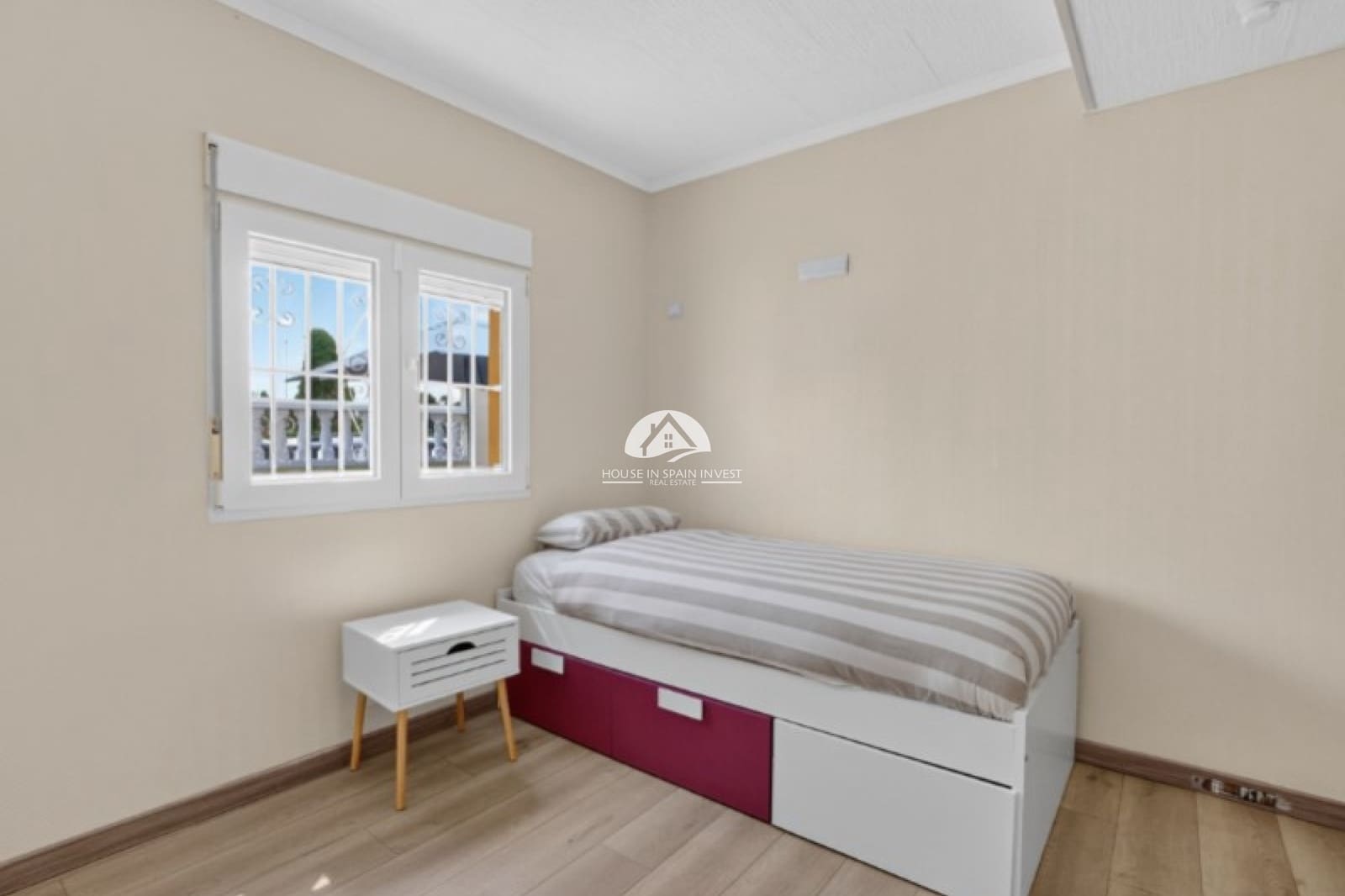 3 soveværelse Byhus til salg i Torrevieja med swimmingpool - € 199.000 (Ref: 10158884)