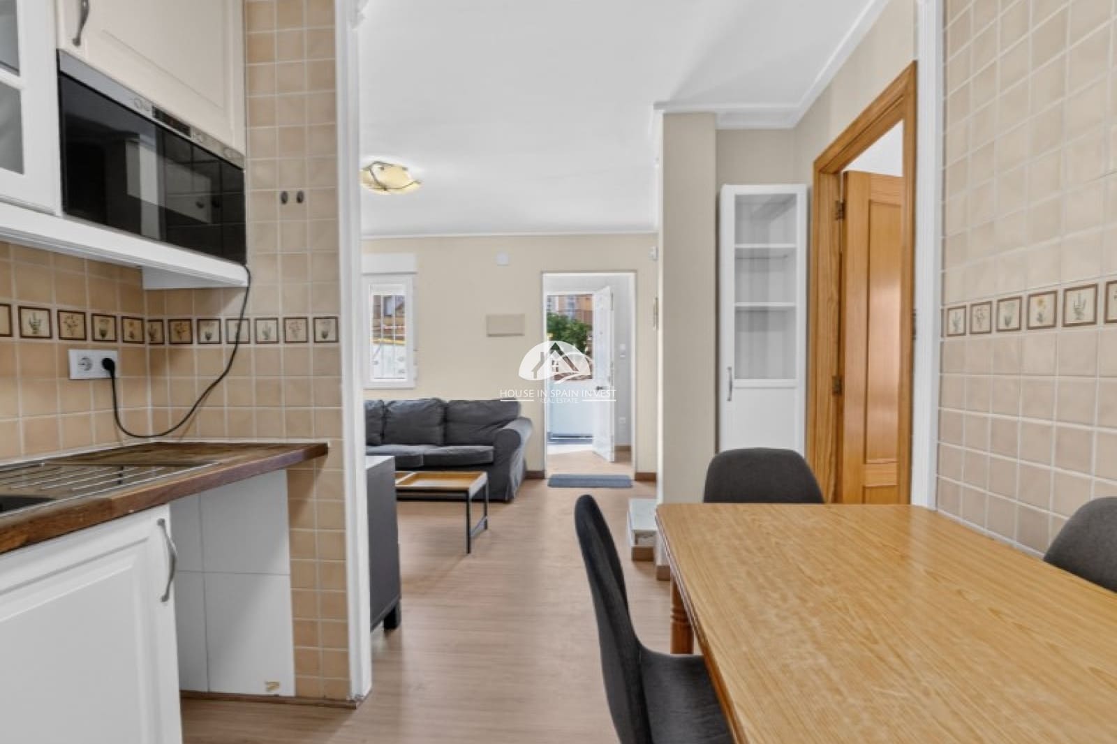 3 soveværelse Byhus til salg i Torrevieja med swimmingpool - € 199.000 (Ref: 10158884)