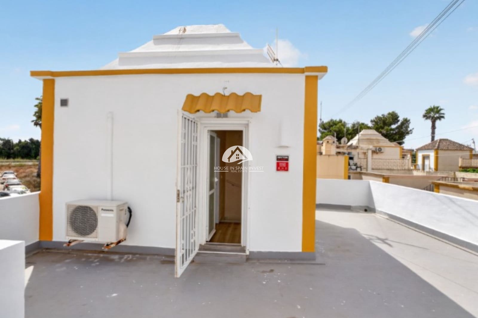 3 soveværelse Byhus til salg i Torrevieja med swimmingpool - € 199.000 (Ref: 10158884)