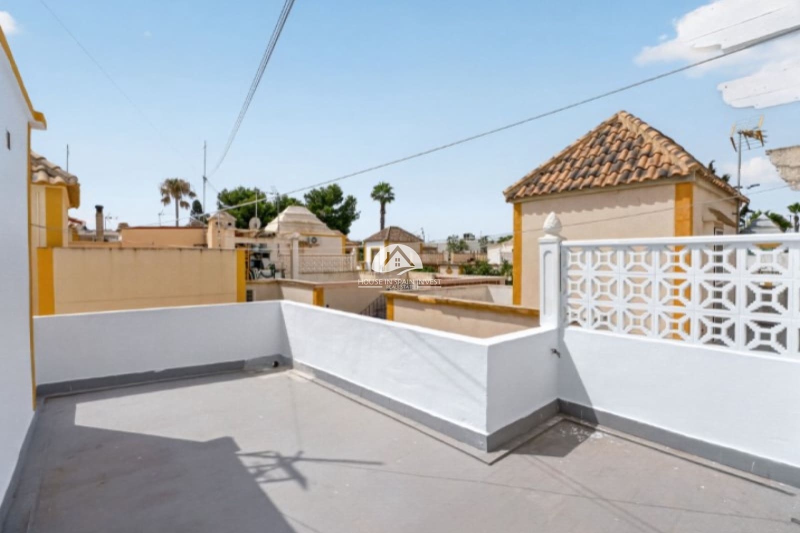 3 soveværelse Byhus til salg i Torrevieja med swimmingpool - € 199.000 (Ref: 10158884)