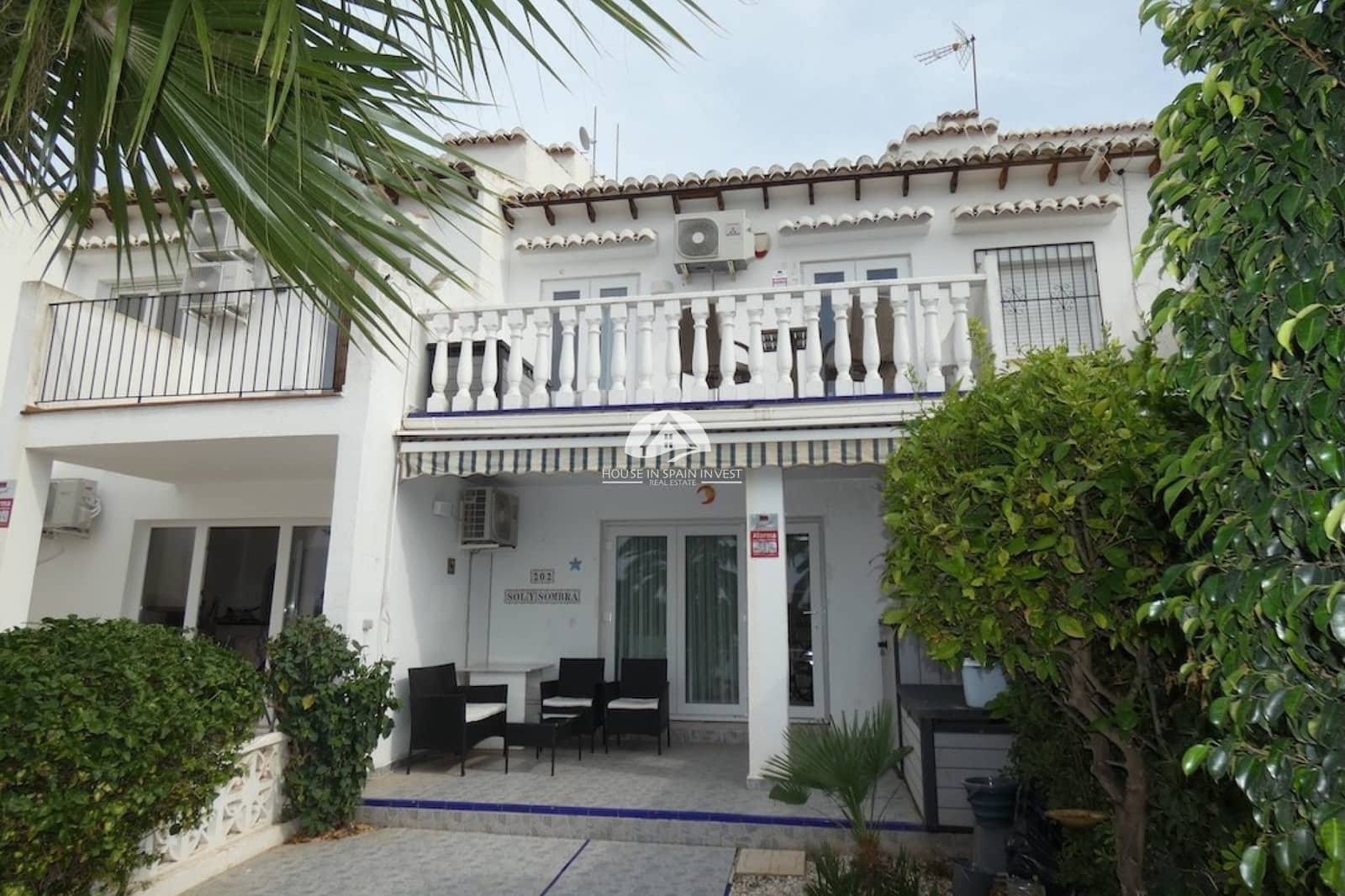 2 bedroom Townhouse for sale in Los Balcones with pool - € 155,000 (Ref: 10158887)