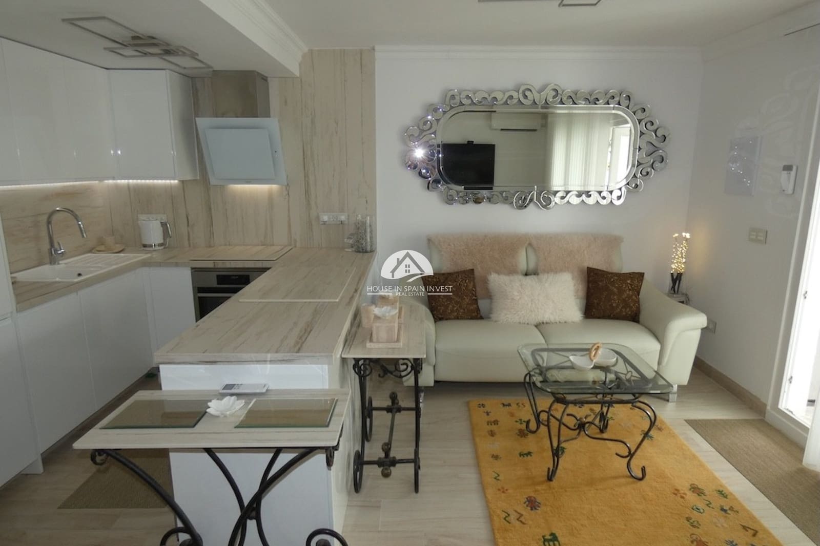 2 bedroom Townhouse for sale in Los Balcones with pool - € 155,000 (Ref: 10158887)