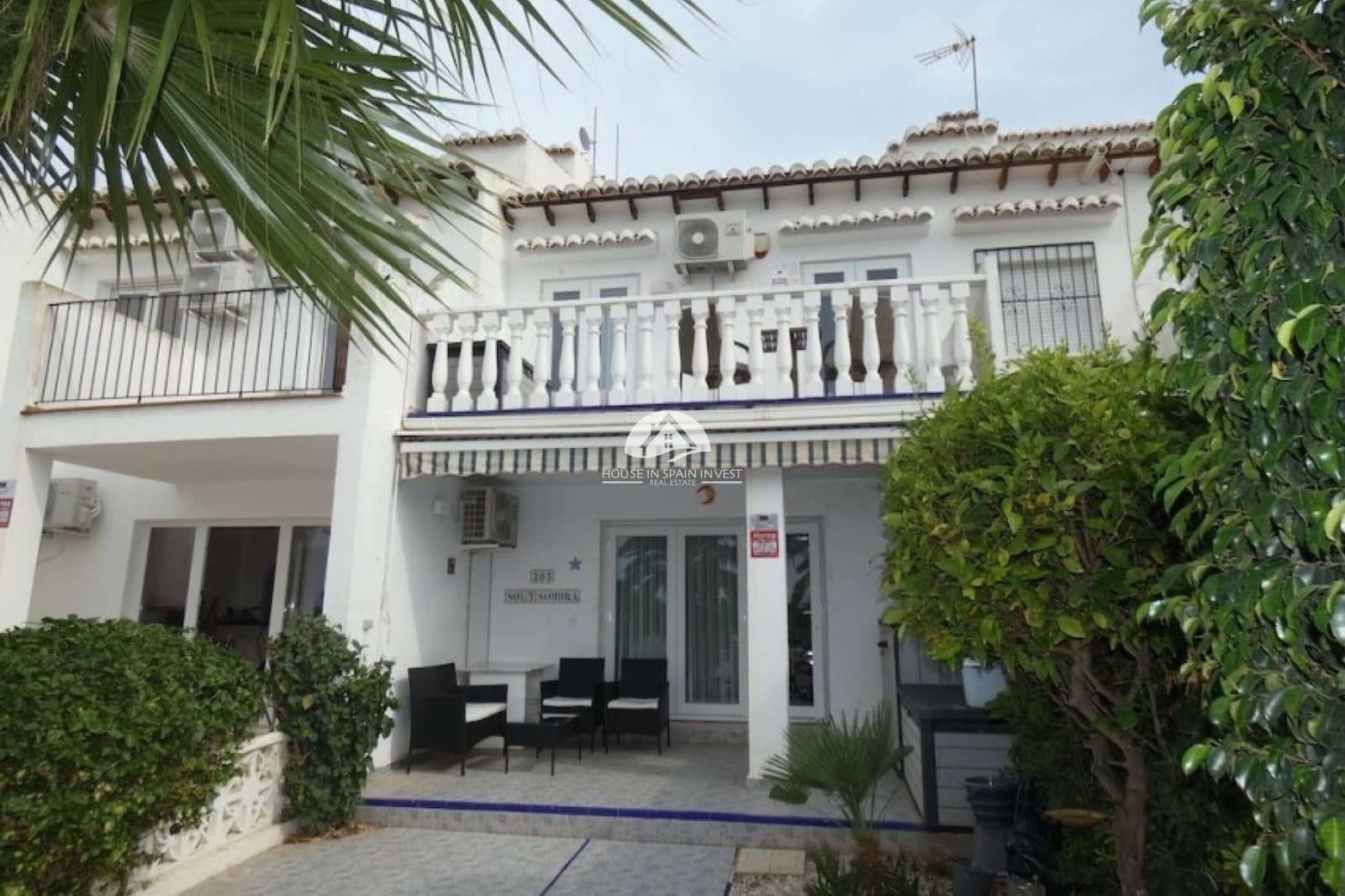 2 bedroom Townhouse for sale in Los Balcones with pool - € 155,000 (Ref: 10158887)
