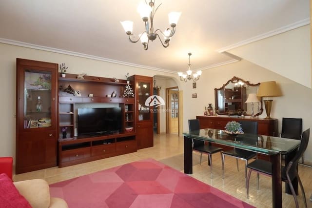 3 sypialnia Willa na sprzedaż w Las Filipinas z basenem garażem - 360 000 € (Ref: 10164142)