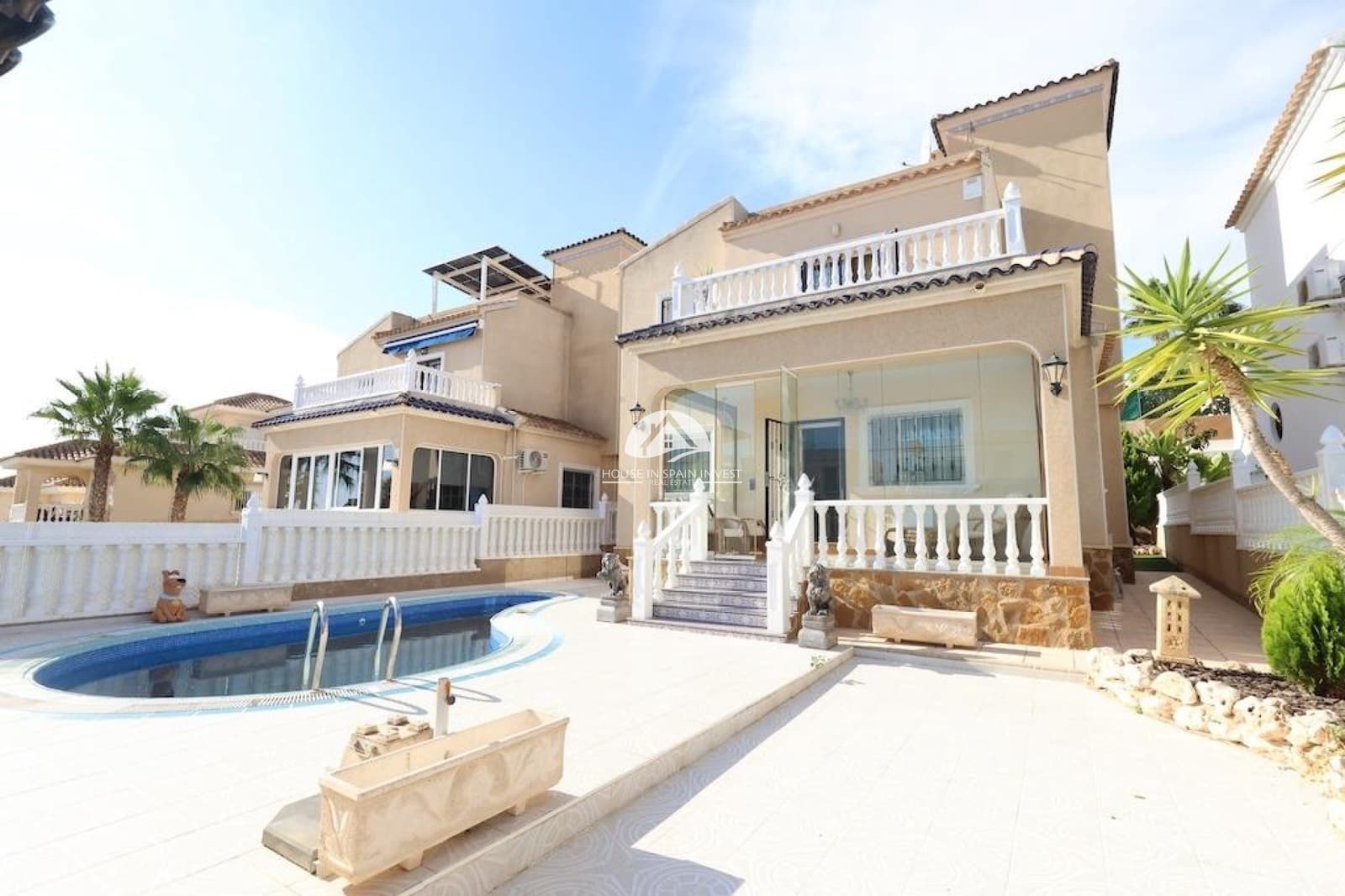 3 sypialnia Willa na sprzedaż w Orihuela Costa z basenem garażem - 360 000 € (Ref: 10164142)