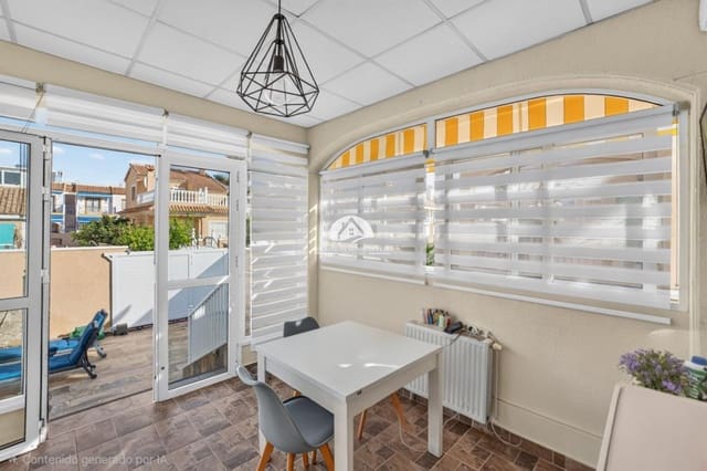 3 makuuhuone Huvila myytävänä paikassa La Florida, Orihuela mukana uima-altaan 
autotalli - 365 000 € (Ref: 10179633)
