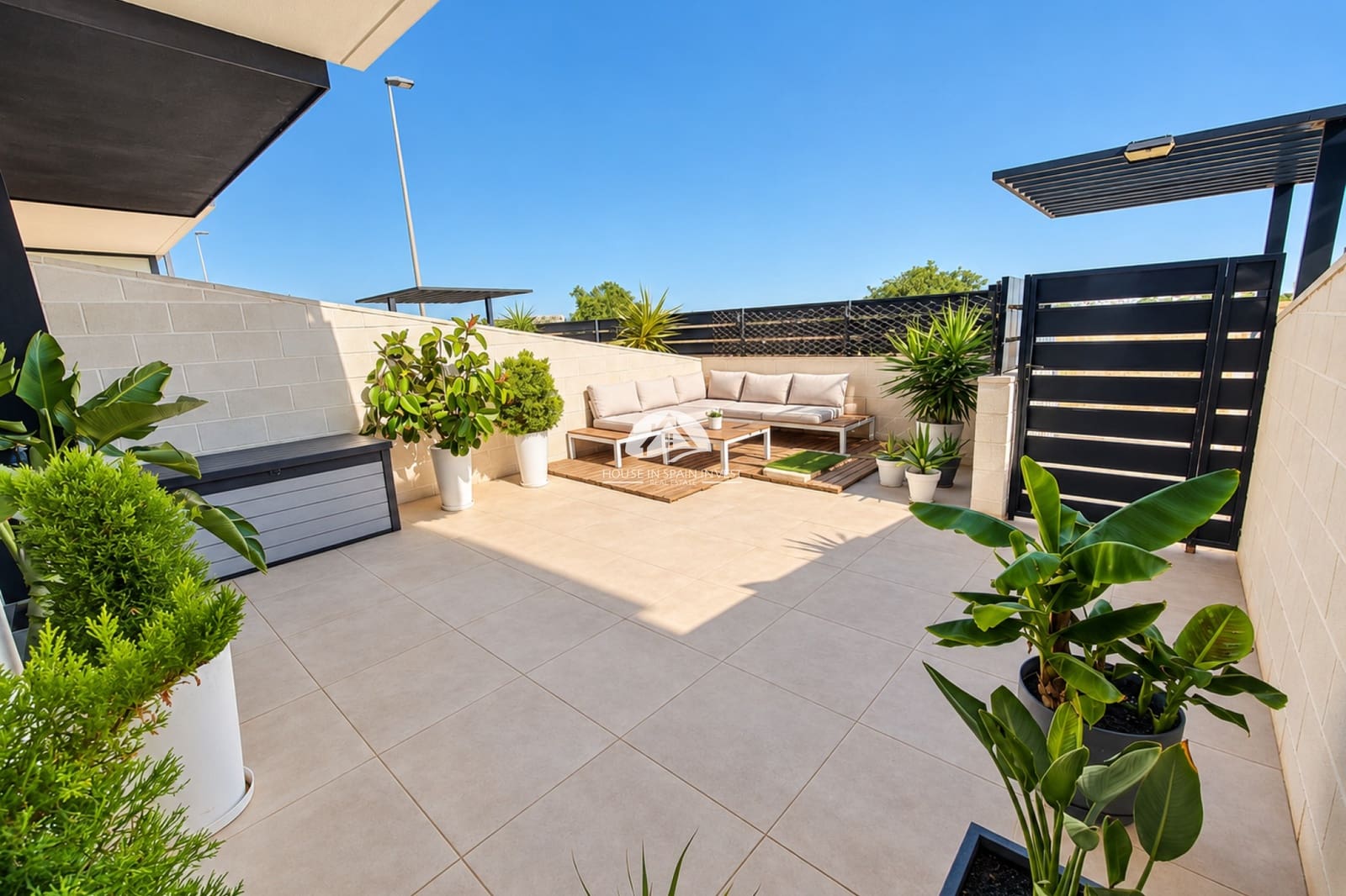 3 soveværelse Byhus til salg i Orihuela Costa med swimmingpool garage - € 395.000 (Ref: 10179634)