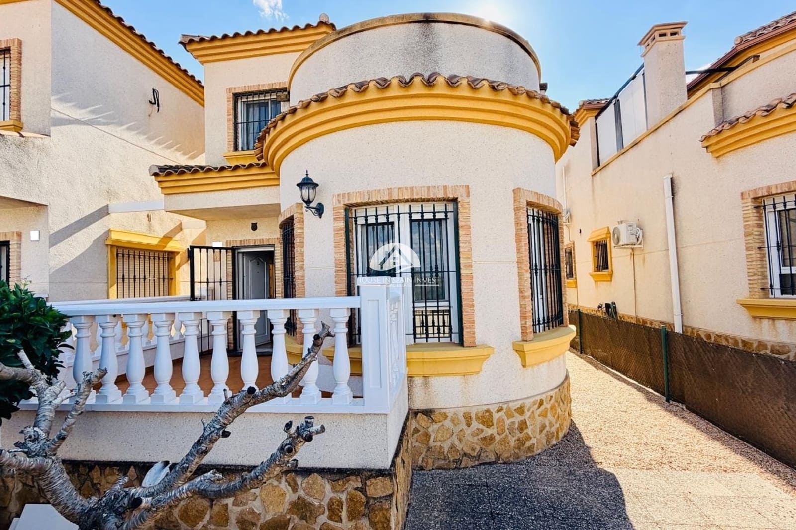 3 soverom Villa til salgs i Los Montesinos med garasje - € 255 000 (Ref: 10179635)