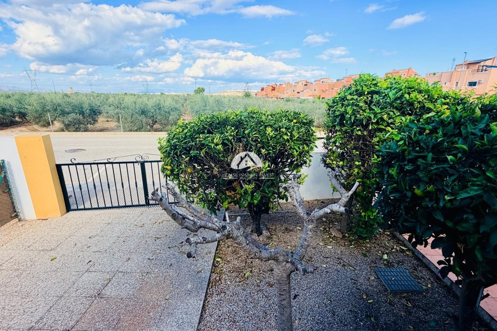 3 soverom Villa til salgs i Los Montesinos med garasje - € 255 000 (Ref: 10179635)