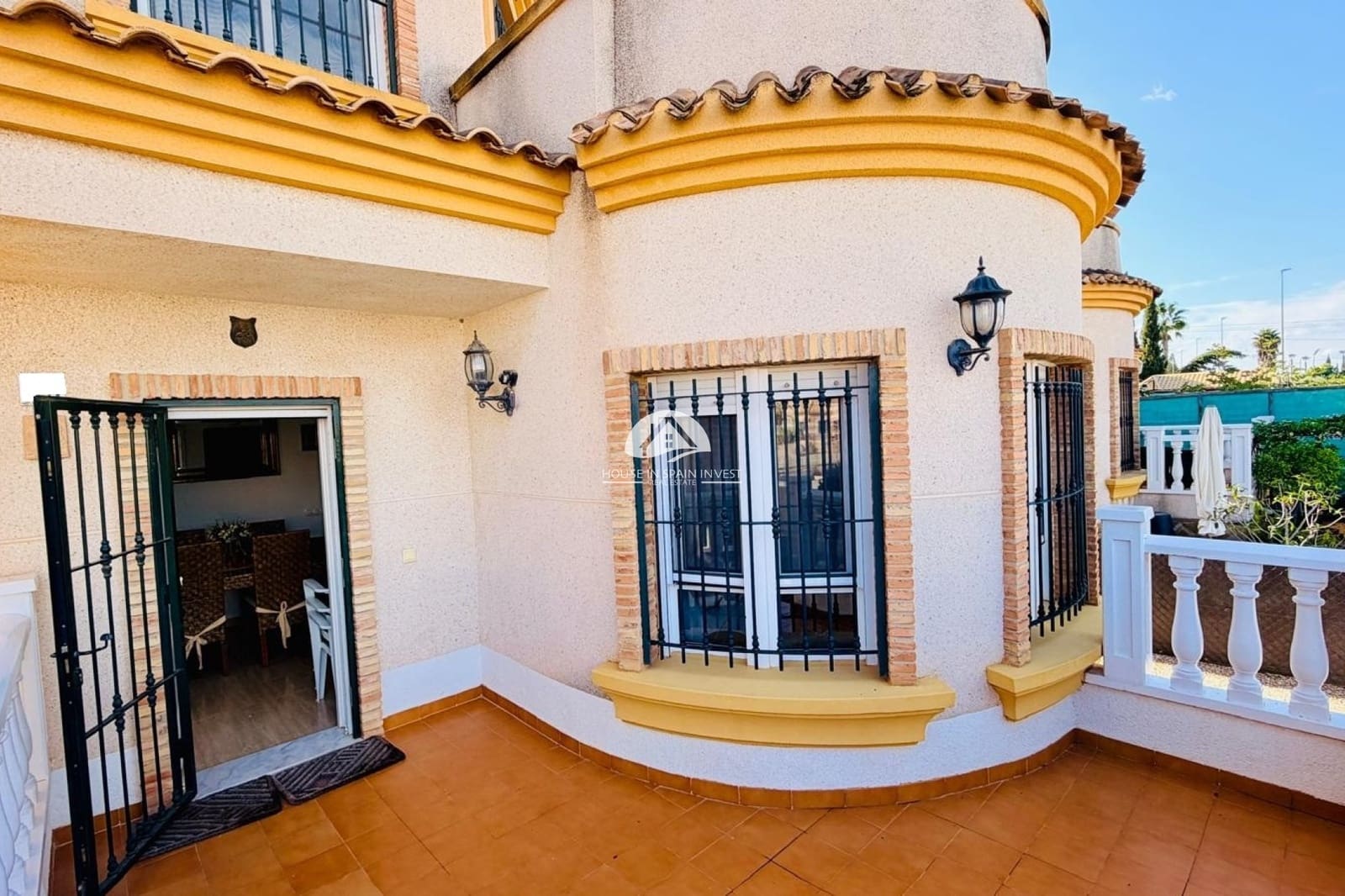 3 soverom Villa til salgs i Los Montesinos med garasje - € 255 000 (Ref: 10179635)