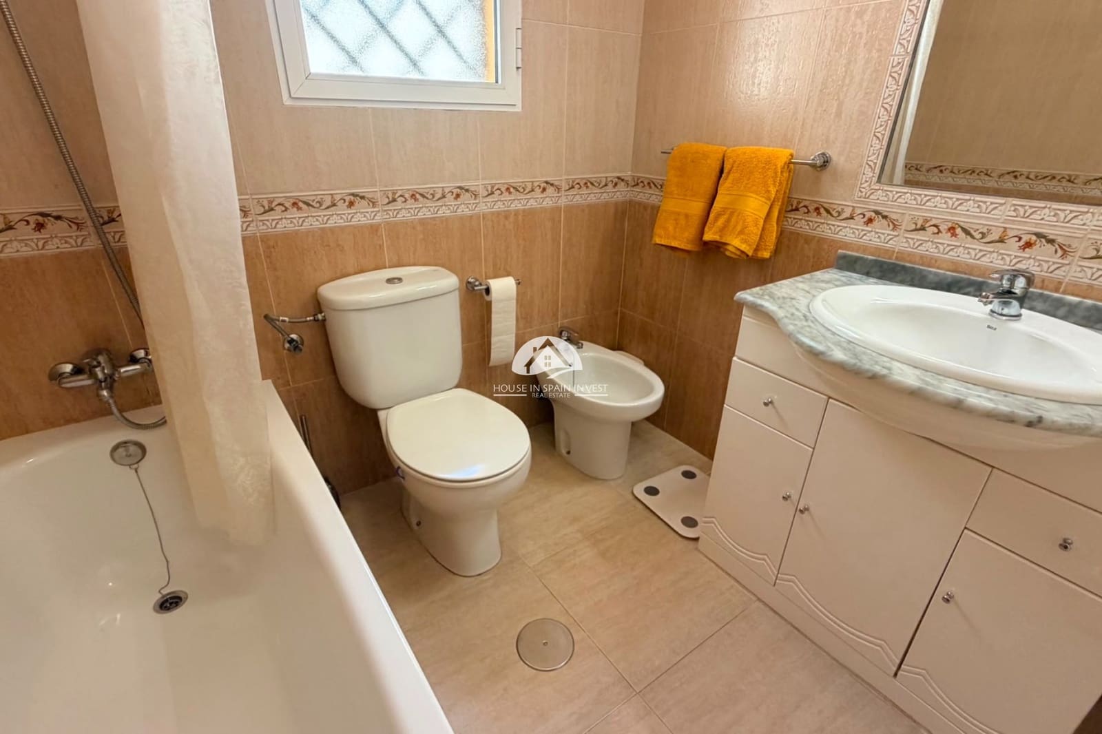 2 soveværelse Byhus til salg i Los Montesinos med swimmingpool garage - € 168.000 (Ref: 10179636)