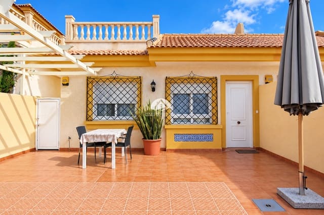 2 sypialnia Dom na sprzedaż w Los Montesinos z basenem garażem - 168 000 € (Ref: 10179636)