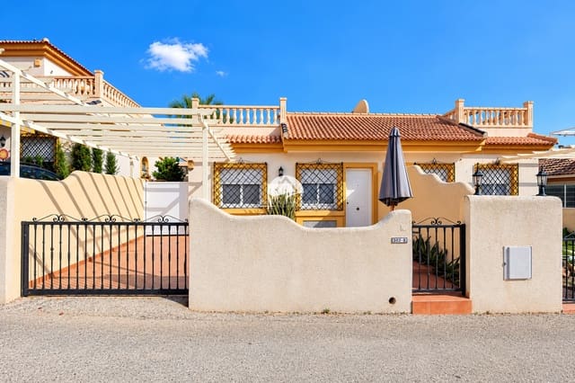 2 sypialnia Dom na sprzedaż w Los Montesinos z basenem garażem - 168 000 € (Ref: 10179636)