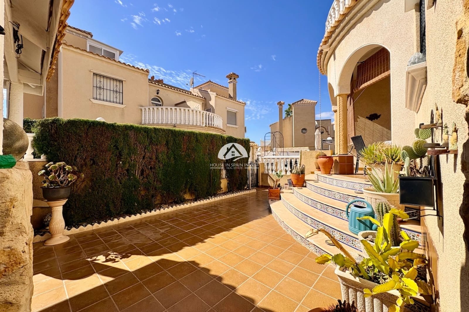 3 sovrum Hus till salu i Playa Flamenca med pool - 225 000 € (Ref: 10179637)