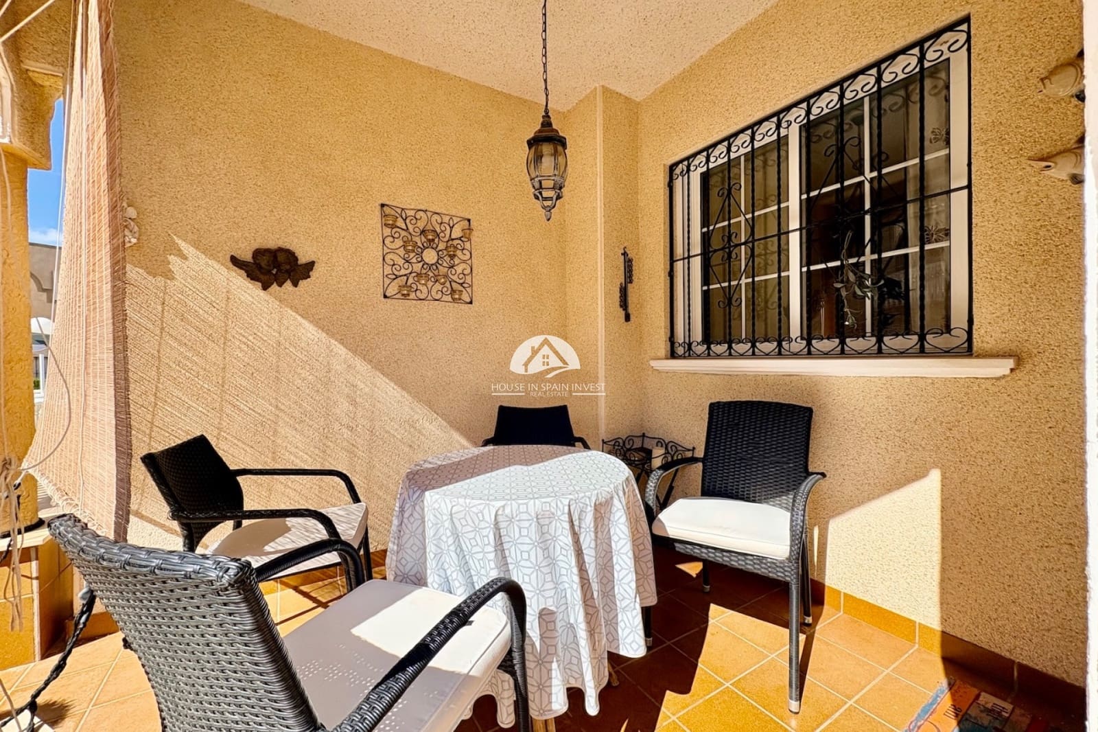 3 sovrum Hus till salu i Playa Flamenca med pool - 225 000 € (Ref: 10179637)