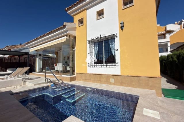 Chalet de 3 habitaciones en Los Montesinos en venta con piscina garaje - 299.995 € (Ref: 10179640)