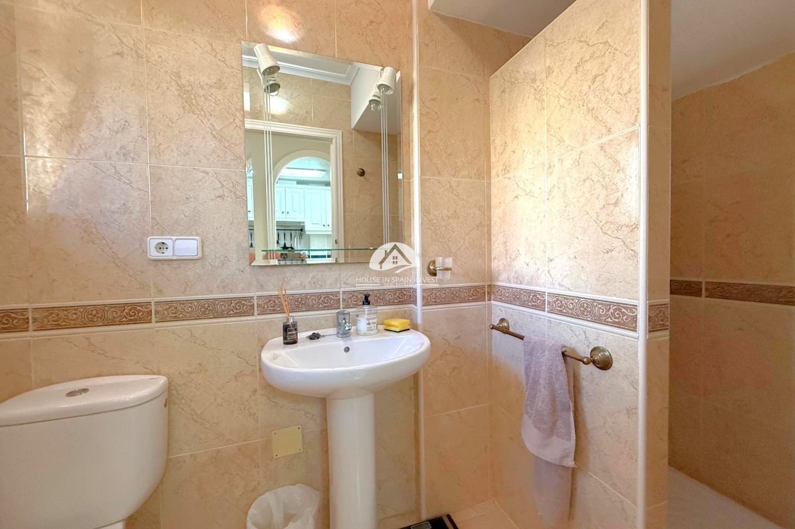 Casa de 2 habitaciones en Orihuela Costa en venta con piscina - 239.000 € (Ref: 10179641)