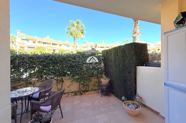 Casa de 2 habitaciones en Lomas de Cabo Roig - Los Dolses, Orihuela en venta con piscina - 239.000 € (Ref: 10179641)
