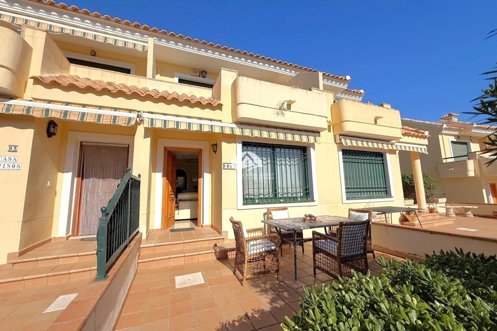Casa de 2 habitaciones en Orihuela Costa en venta con piscina - 239.000 € (Ref: 10179641)