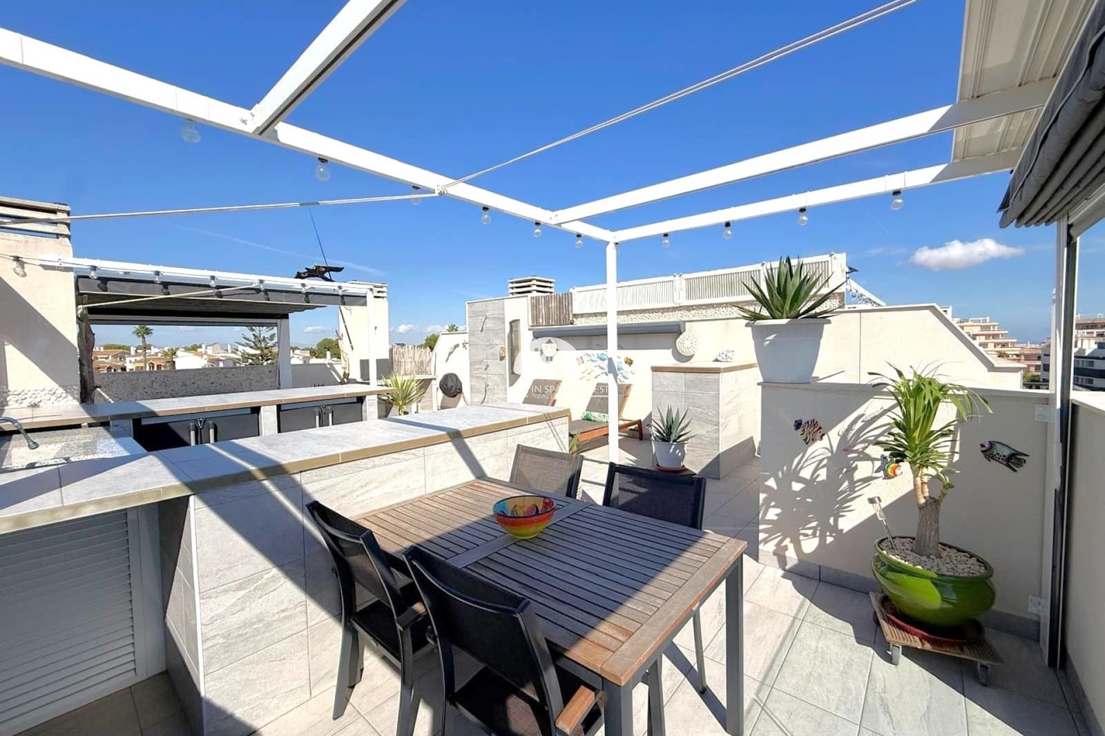 2 soverom Penthouse til salgs i Orihuela Costa med svømmebasseng garasje - € 335 000 (Ref: 10179642)