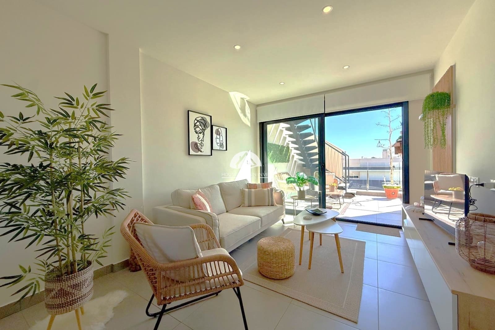 2 soverom Penthouse til salgs i Orihuela Costa med svømmebasseng garasje - € 335 000 (Ref: 10179642)