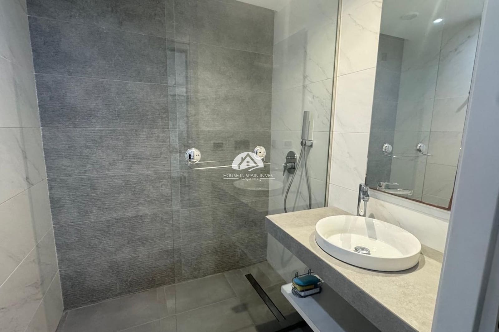 2 soverom Penthouse til salgs i Punta Prima med svømmebasseng garasje - € 269 900 (Ref: 9759226)