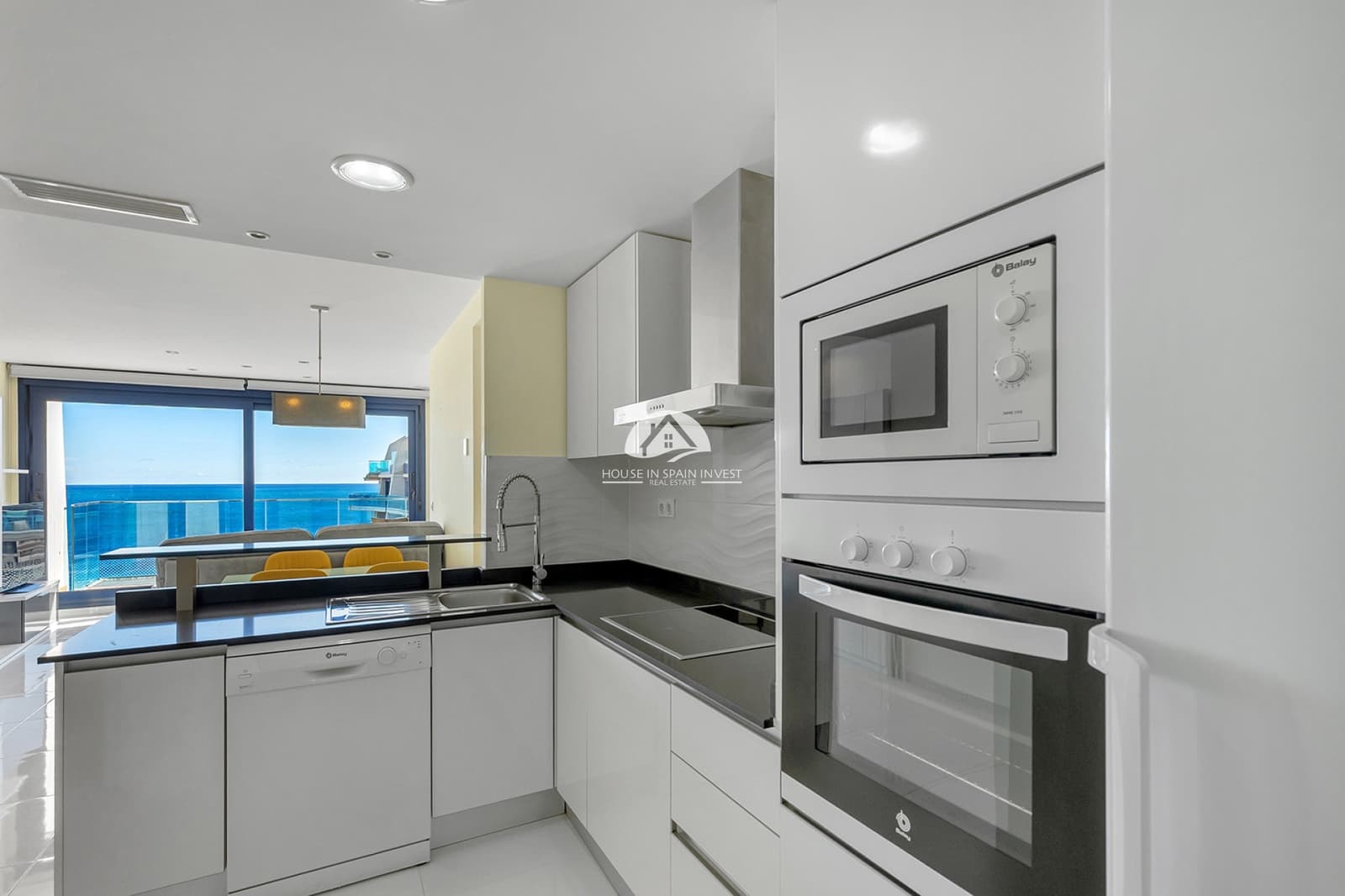 2 soveværelse Penthouse til salg i Punta Prima - € 699.000 (Ref: 9759227)