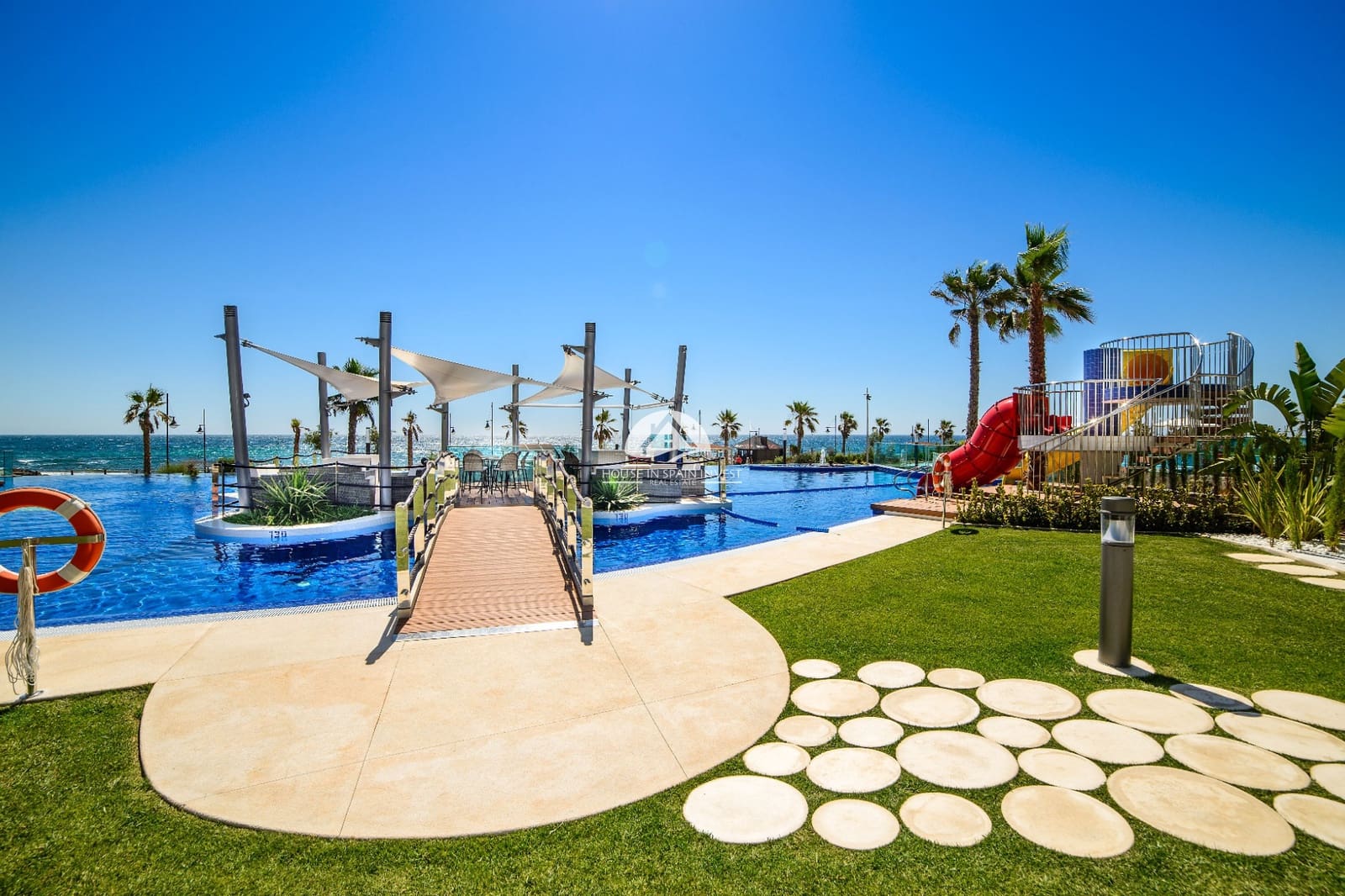 2 soveværelse Penthouse til salg i Punta Prima - € 699.000 (Ref: 9759227)