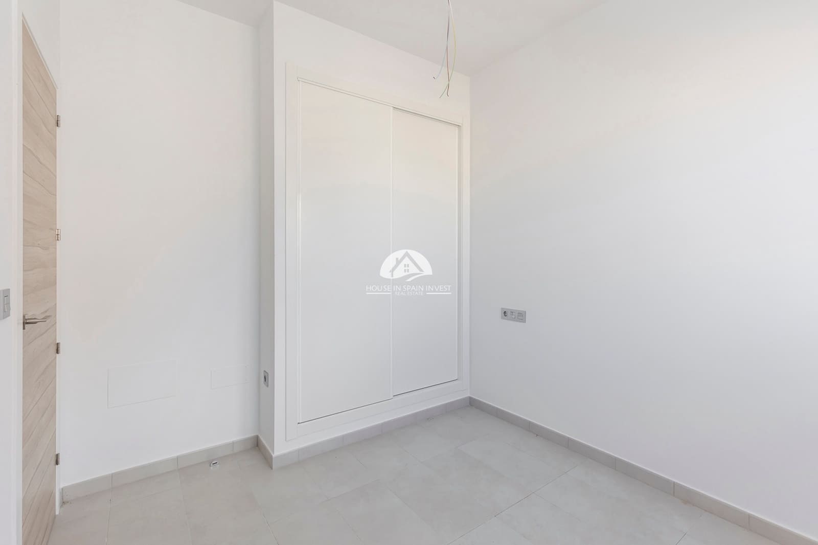 3 soveværelse Villa til salg i Orihuela Costa med swimmingpool - € 319.000 (Ref: 9759229)