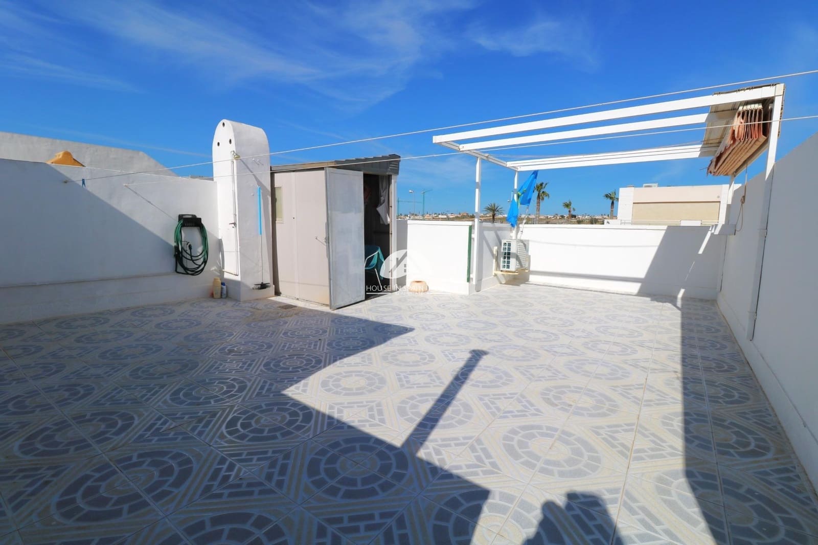 2 quarto Bungalow para venda em Torrevieja com piscina - 168 000 € (Ref: 9759230)