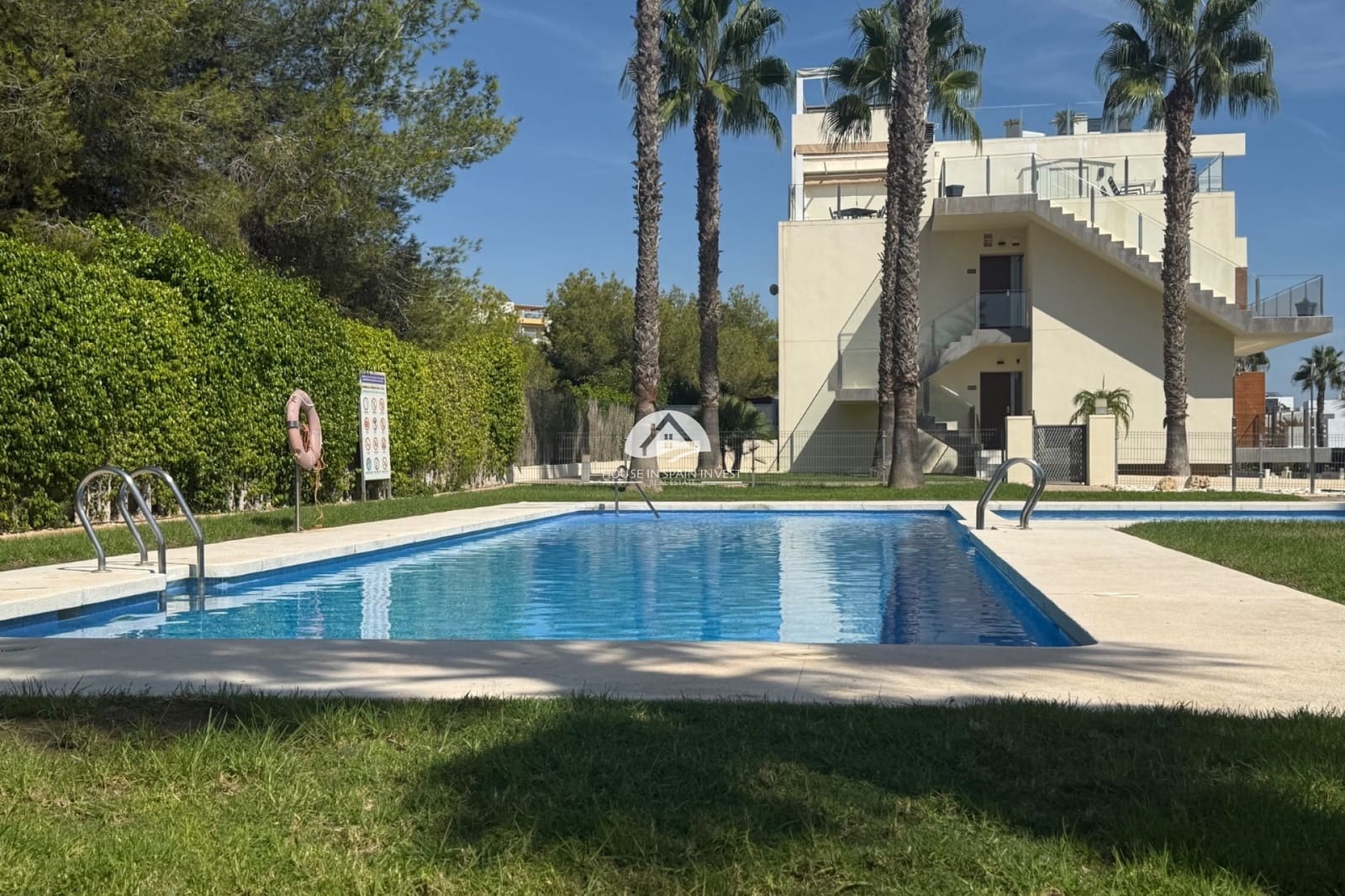 2 sovrum Lägenhet till salu i Orihuela Costa med pool - 235 000 € (Ref: 9759232)