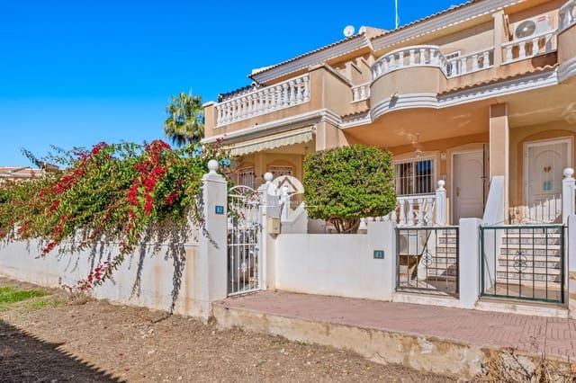 2 makuuhuone Omakotitalo myytävänä paikassa Ciudad Quesada, Rojales mukana uima-altaan - 165 000 € (Ref: 9759234)