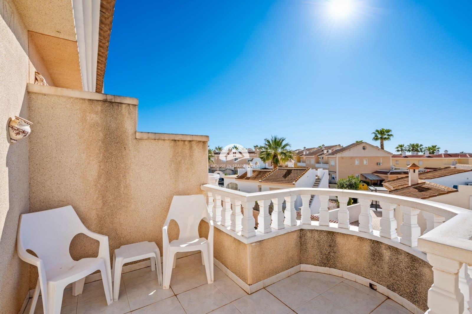 2 makuuhuone Omakotitalo myytävänä paikassa Rojales mukana uima-altaan - 165 000 € (Ref: 9759234)