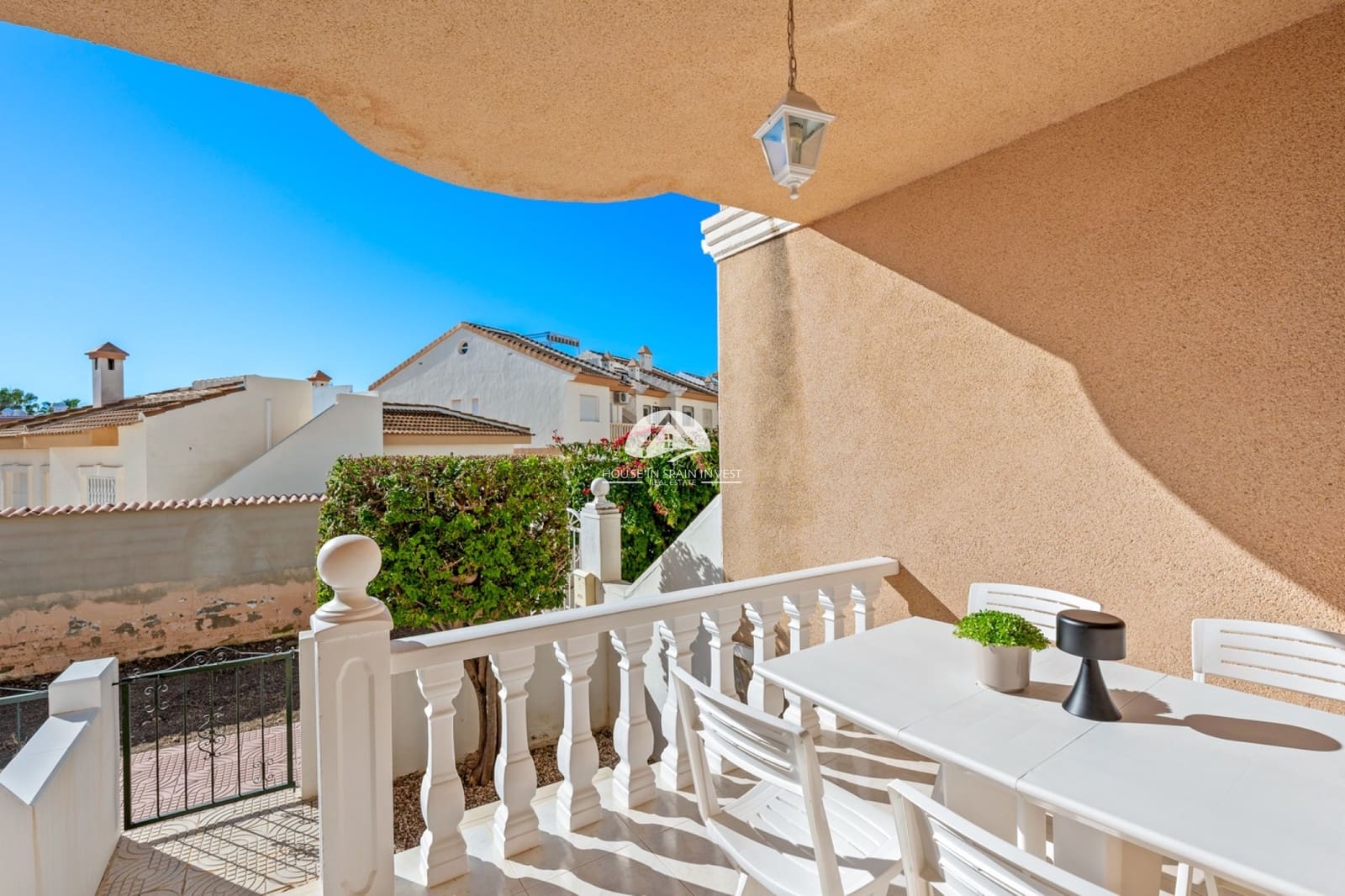 2 makuuhuone Omakotitalo myytävänä paikassa Rojales mukana uima-altaan - 165 000 € (Ref: 9759234)