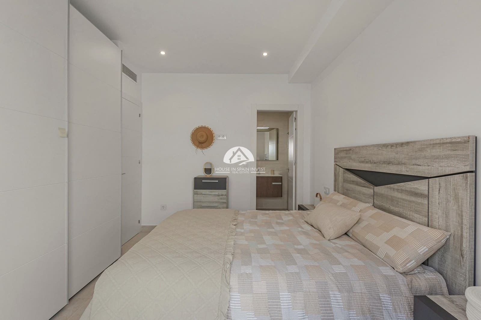 2 chambre Appartement à vendre à Pilar de la Horadada avec piscine garage - 275 000 € (Ref: 9759235)