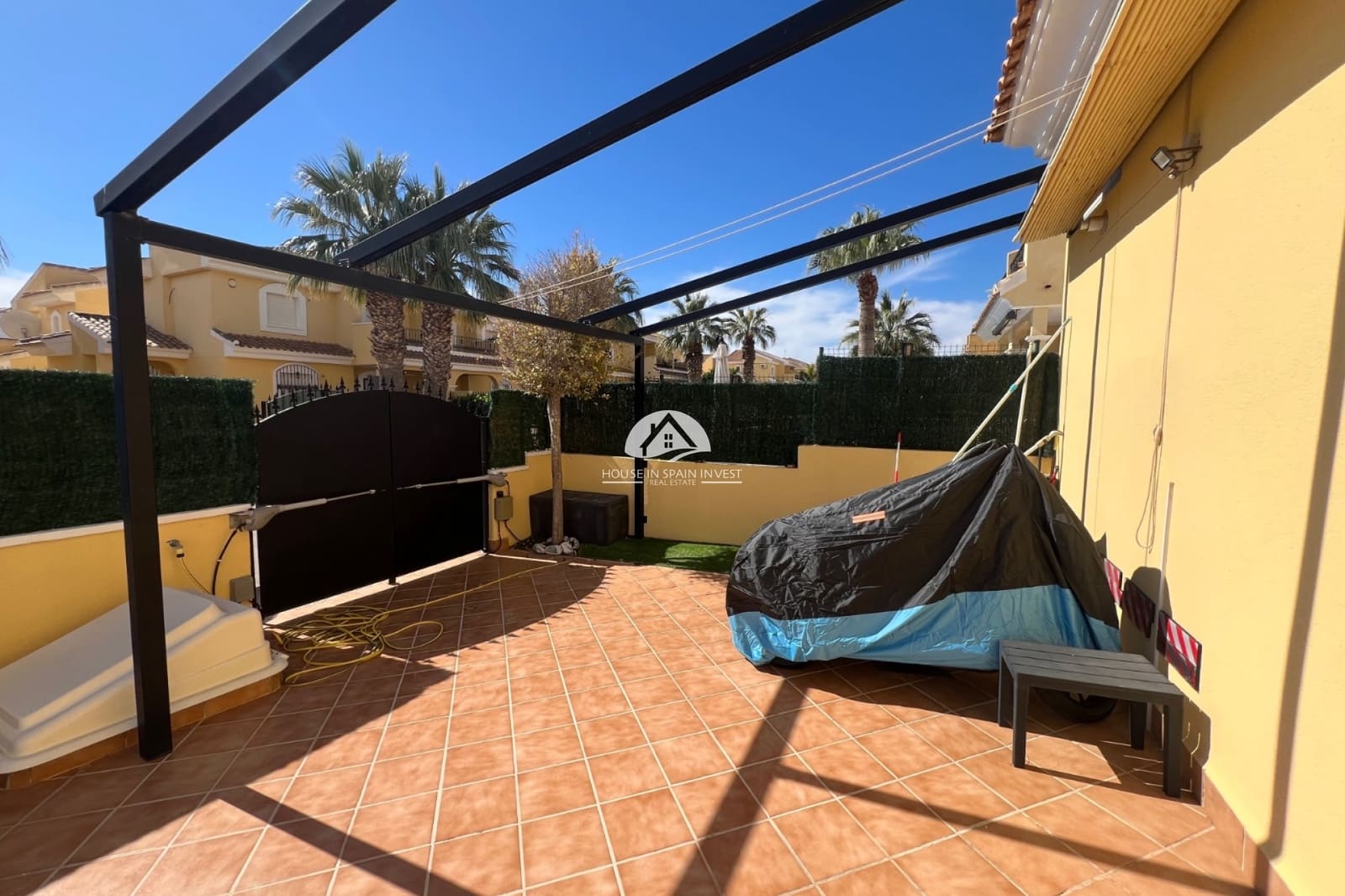 Chalet de 3 habitaciones en Orihuela Costa en venta - 445.000 € (Ref: 9759236)