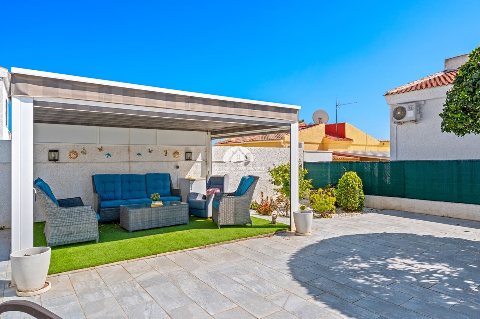 2 soveværelse Villa til salg i Ciudad Quesada med swimmingpool - € 365.000 (Ref: 9759237)