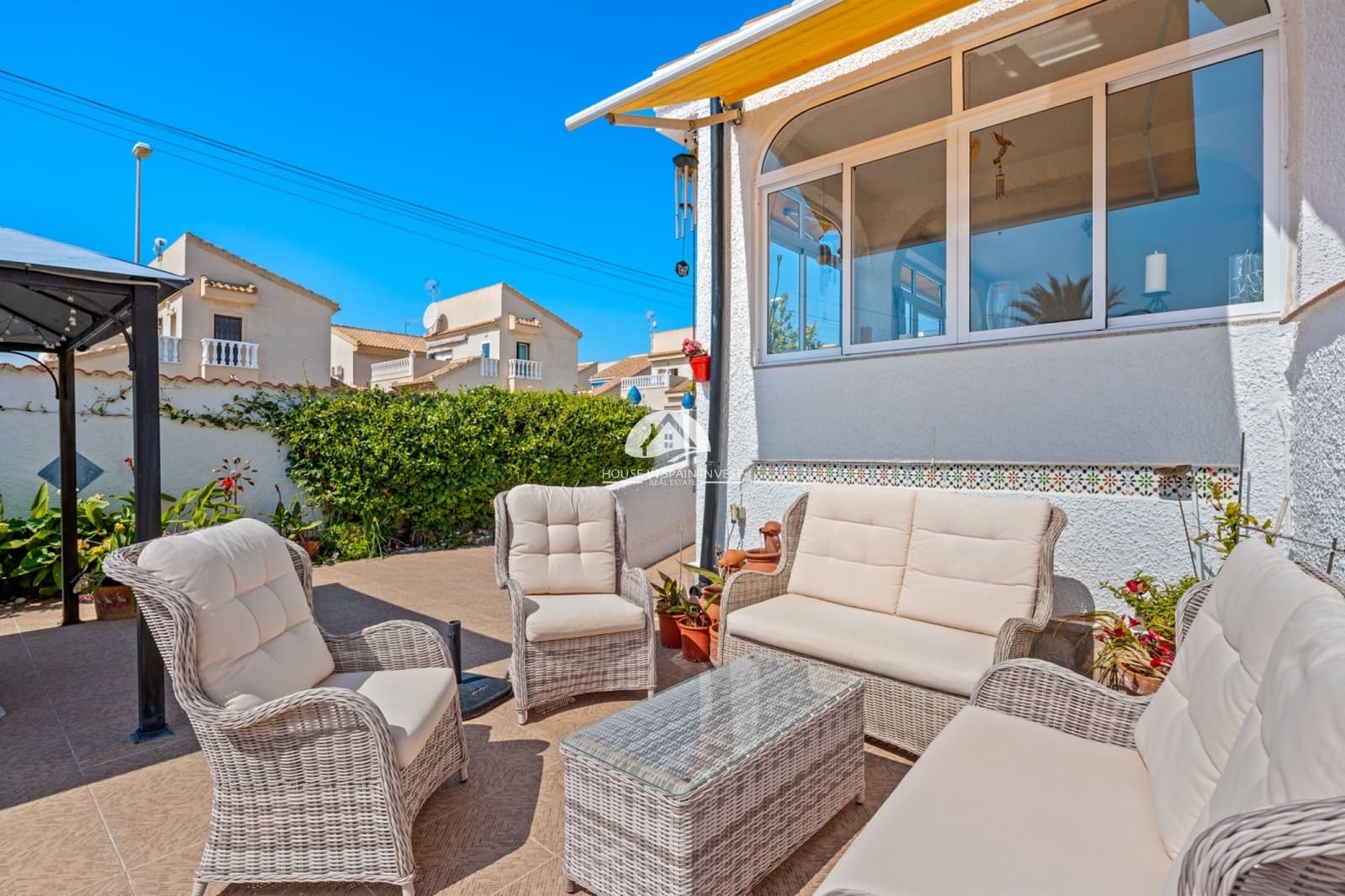 3 bedroom Villa for sale in Rojales with pool garage - € 495,000 (Ref: 9759239)