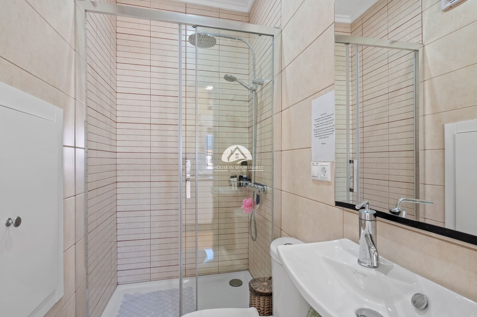 3 bedroom Villa for sale in Rojales with pool garage - € 495,000 (Ref: 9759239)