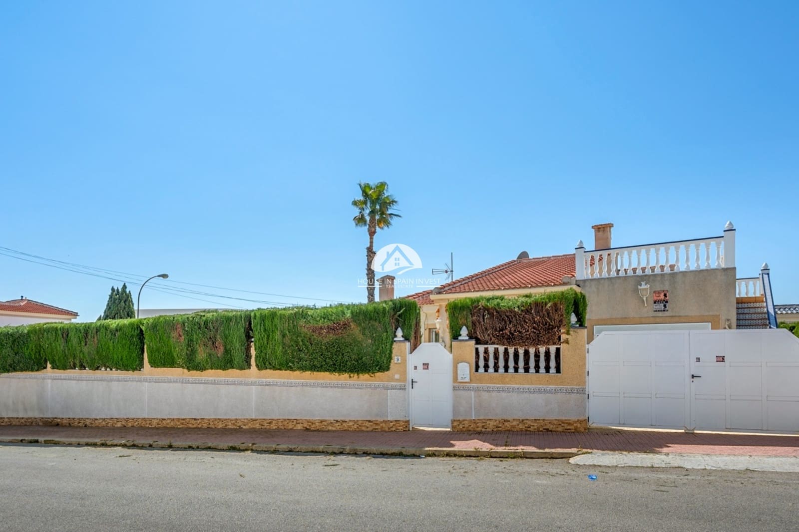 2 chambre Villa/Maison à vendre à Ciudad Quesada avec piscine garage - 345 000 € (Ref: 9759241)