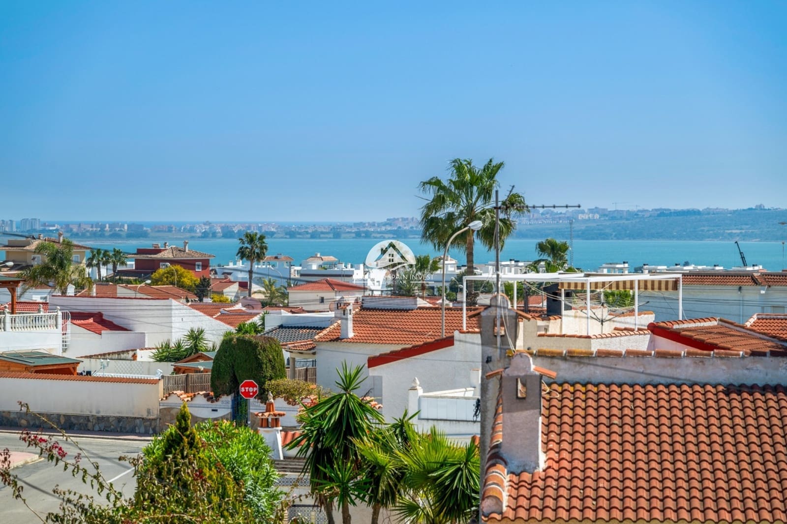 2 chambre Villa/Maison à vendre à Ciudad Quesada avec piscine garage - 345 000 € (Ref: 9759241)