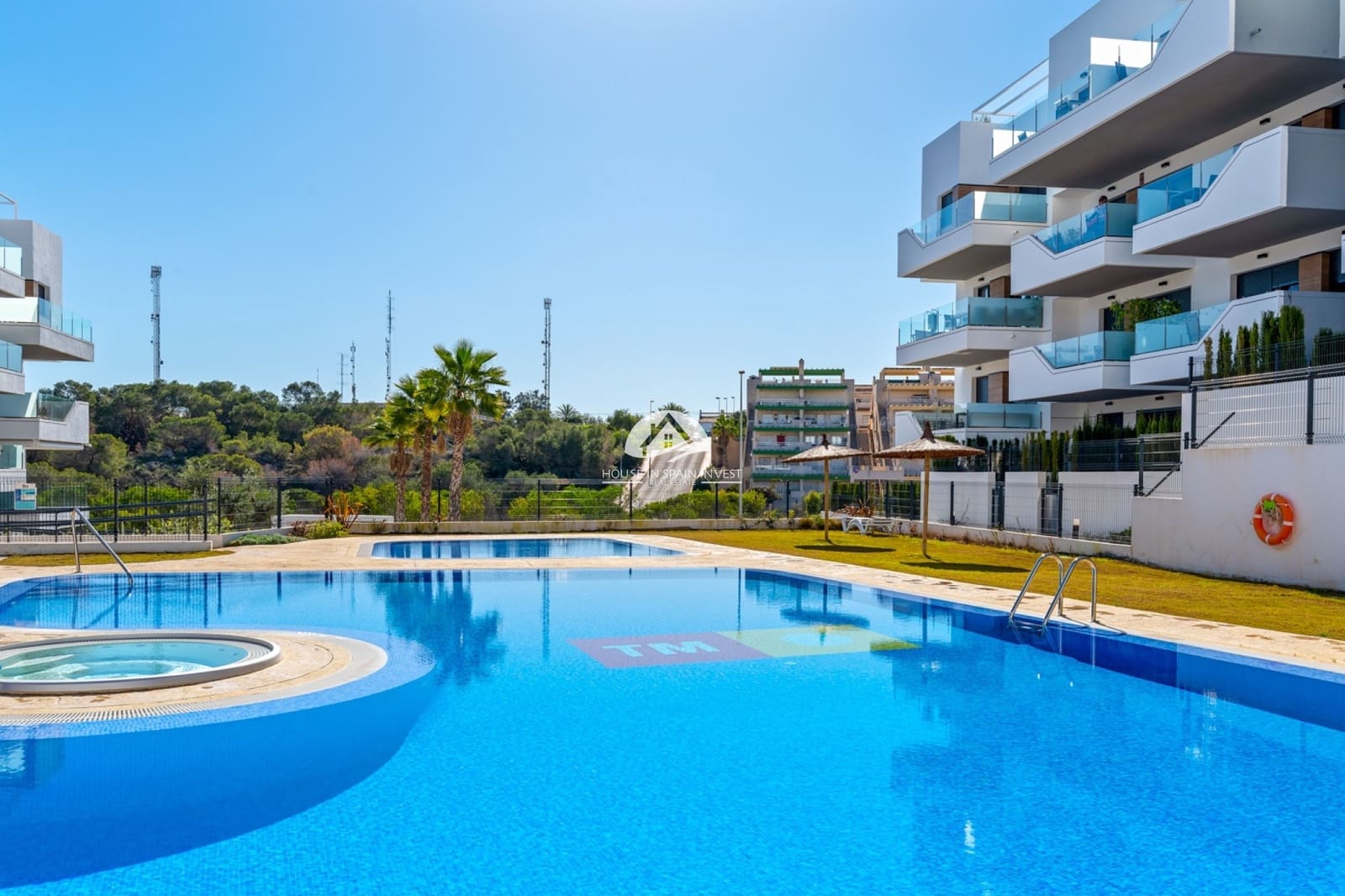 2 soveværelse Lejlighed til salg i Orihuela Costa med swimmingpool garage - € 265.000 (Ref: 9759243)