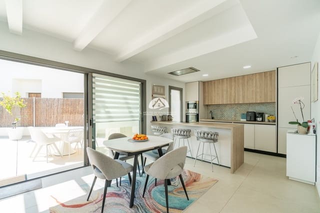 3 soverom Villa til salgs i Blue Lagoon med svømmebasseng - € 524 900 (Ref: 9759244)