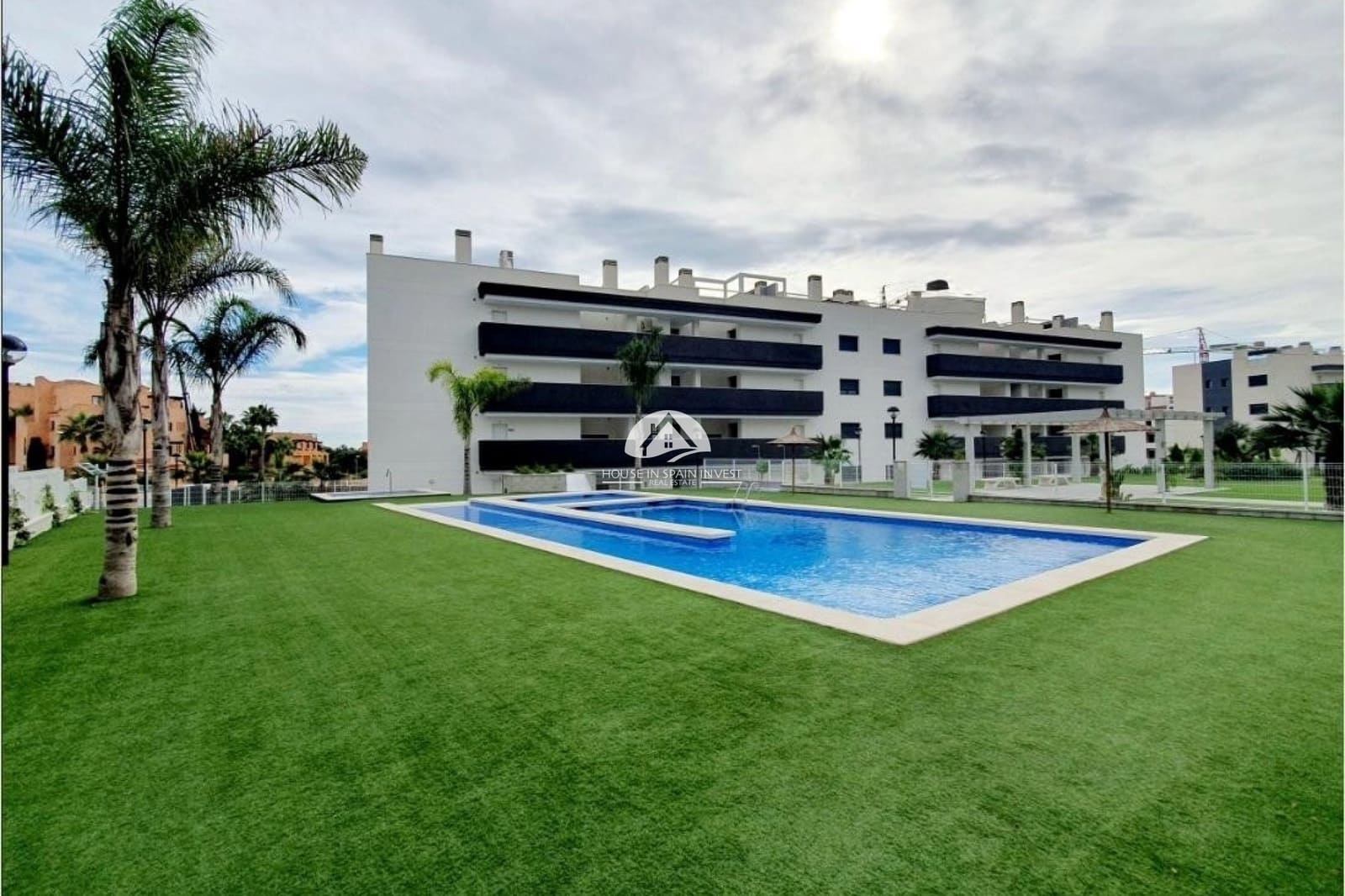 2 soveværelse Lejlighed til salg i Orihuela Costa med swimmingpool - € 249.900 (Ref: 9759245)