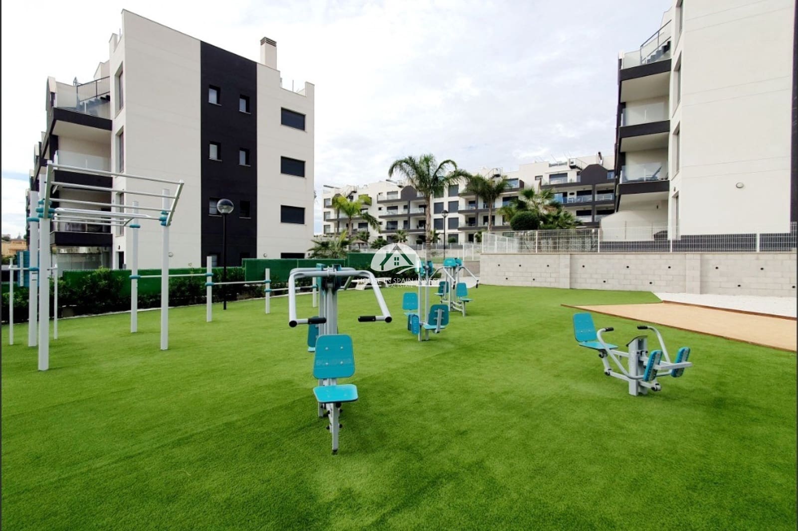 2 soveværelse Lejlighed til salg i Orihuela Costa med swimmingpool - € 249.900 (Ref: 9759245)