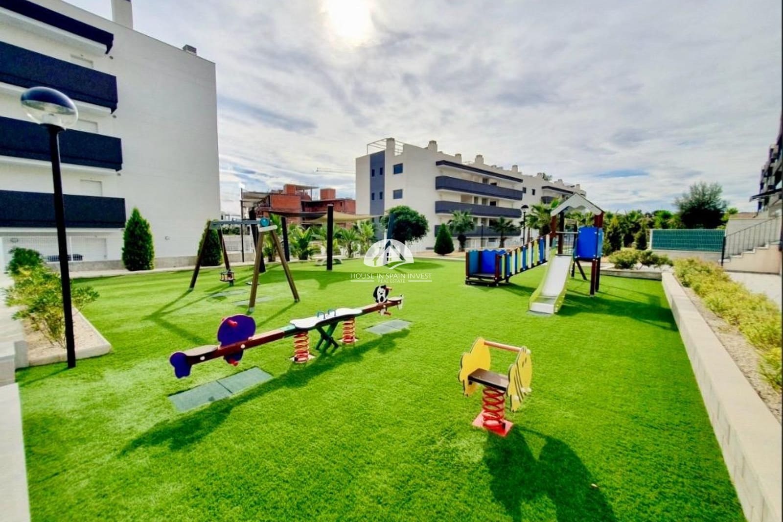 2 soveværelse Lejlighed til salg i Orihuela Costa med swimmingpool - € 249.900 (Ref: 9759245)