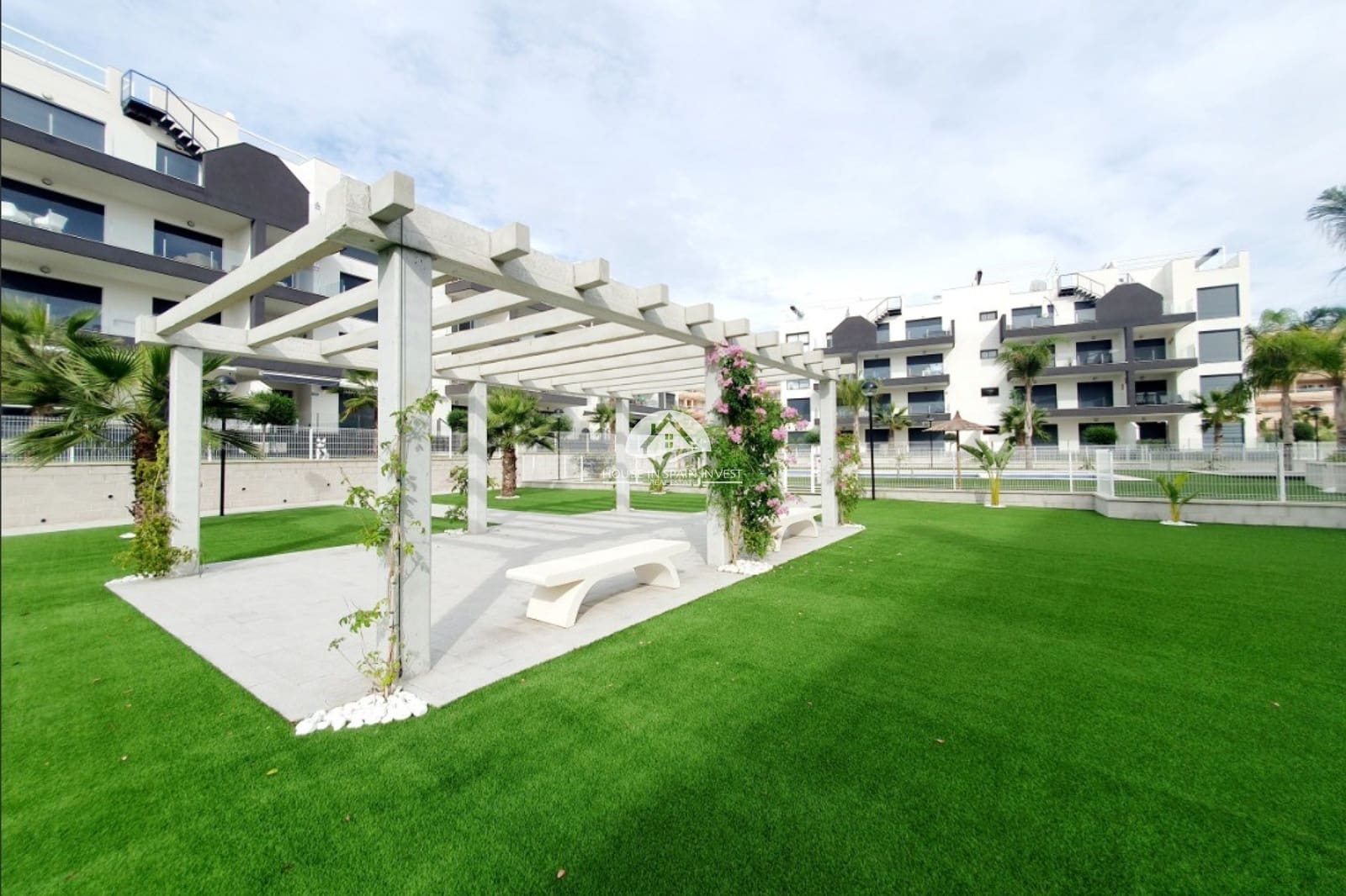 2 soveværelse Lejlighed til salg i Orihuela Costa med swimmingpool - € 249.900 (Ref: 9759245)