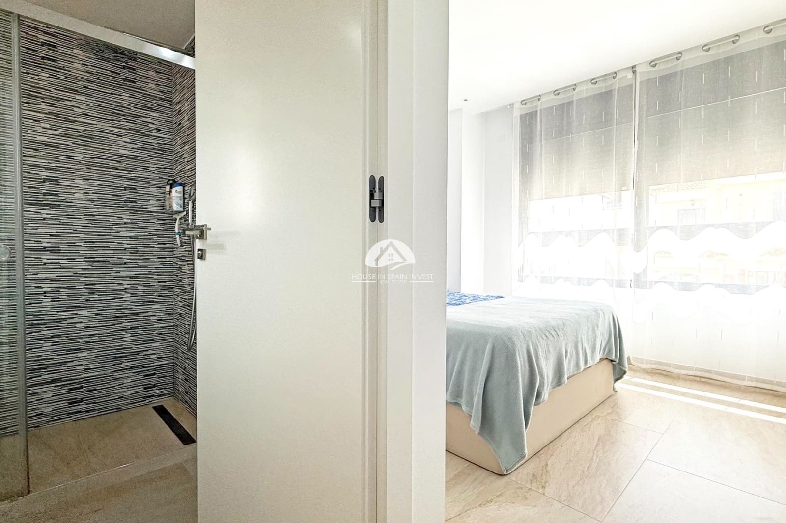 3 makuuhuone Huvila myytävänä paikassa Orihuela Costa mukana uima-altaan - 495 000 € (Ref: 9759246)