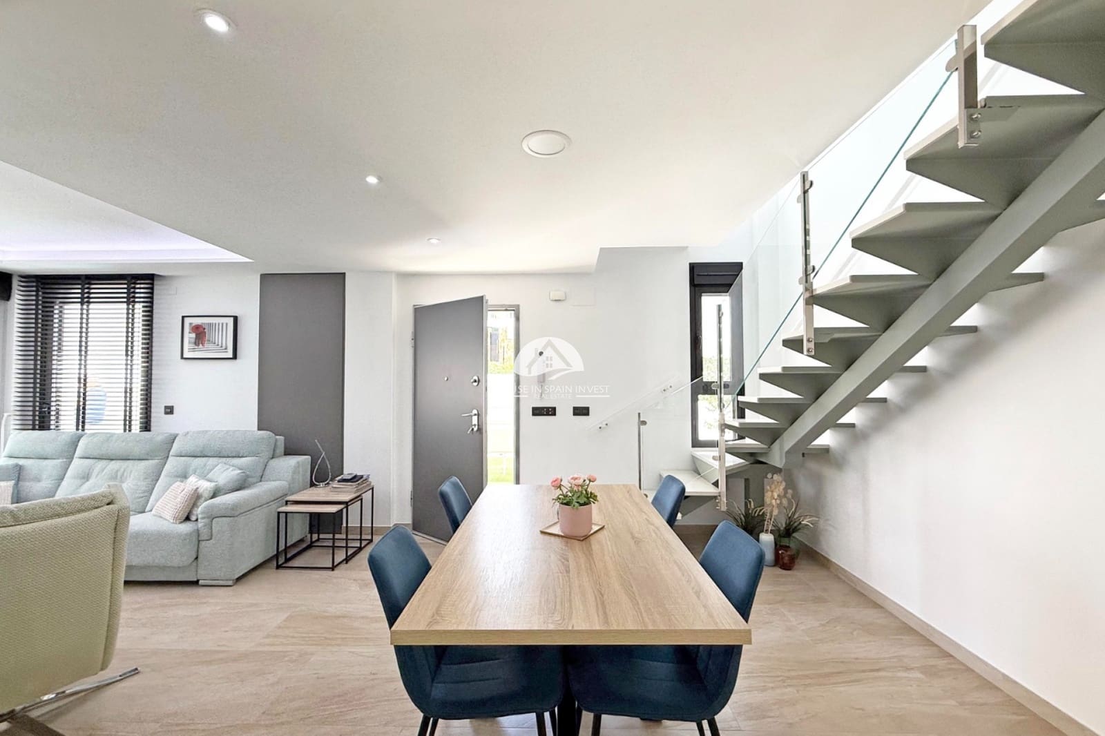 3 makuuhuone Huvila myytävänä paikassa Orihuela Costa mukana uima-altaan - 495 000 € (Ref: 9759246)